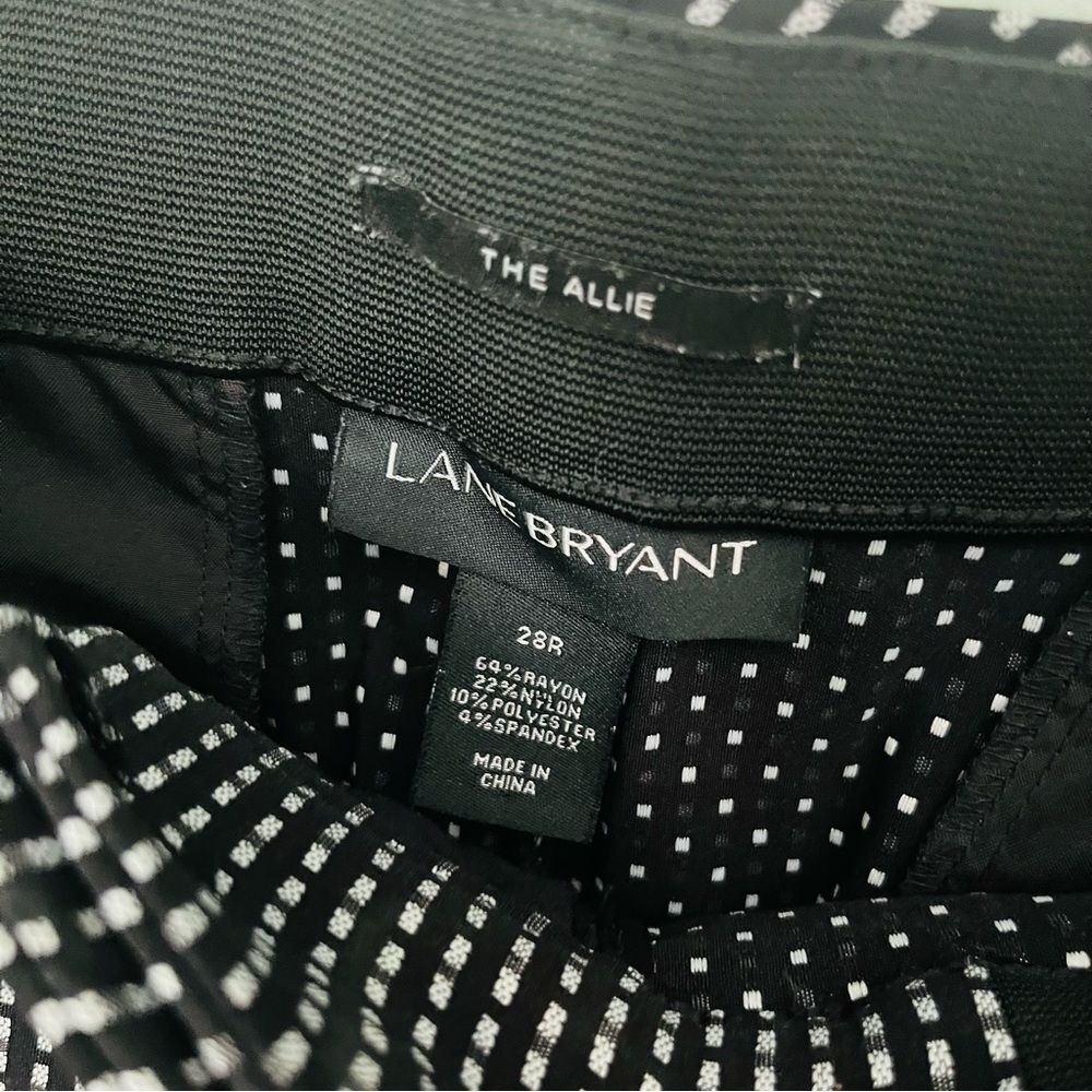 Lane Bryant Allie Sexy Stretch Boot Cut Pant Size 28 - Picture 4 of 5